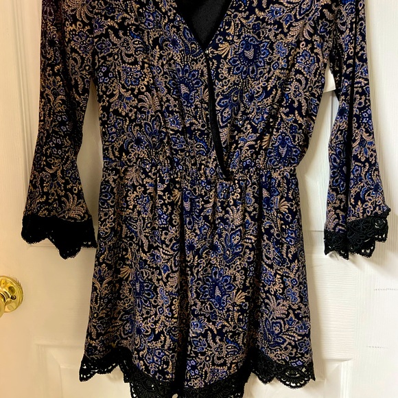 Chelsea & Violet romper/NEW - Picture 2 of 2